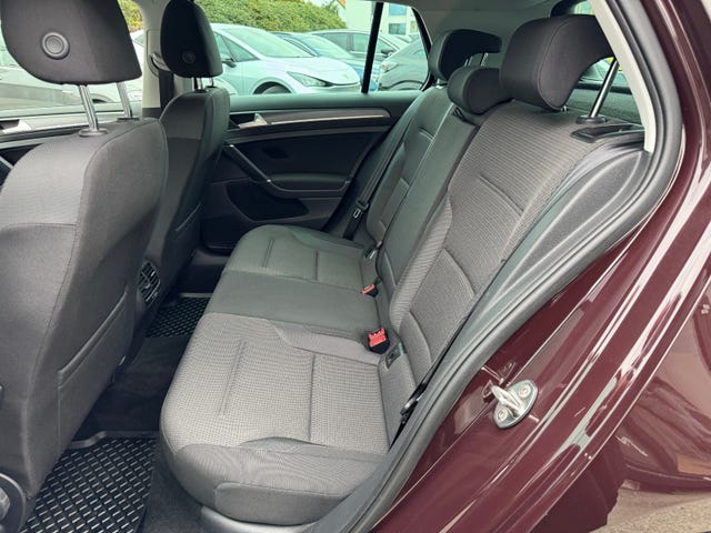 2018 VOLKSWAGEN GOLF - 21