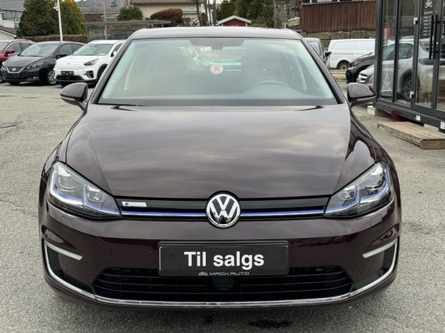 WVWZZZAUZJW911647 2018 VOLKSWAGEN GOLF-1