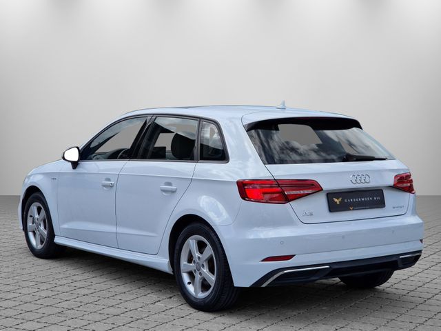 WAUZZZ8V3HA059564 2016 AUDI A3-2