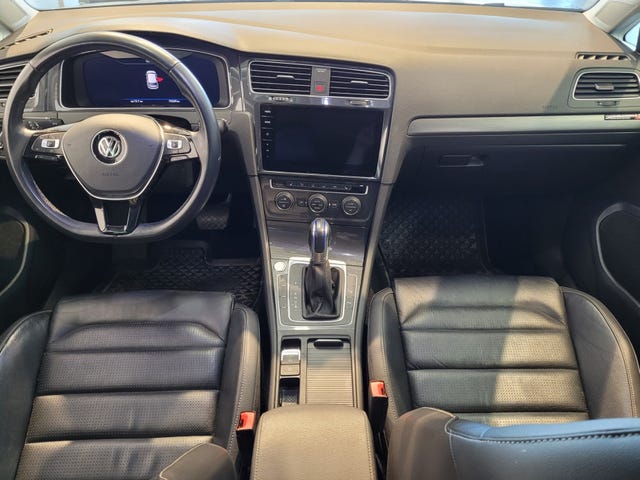 2019 VOLKSWAGEN GOLF - 7