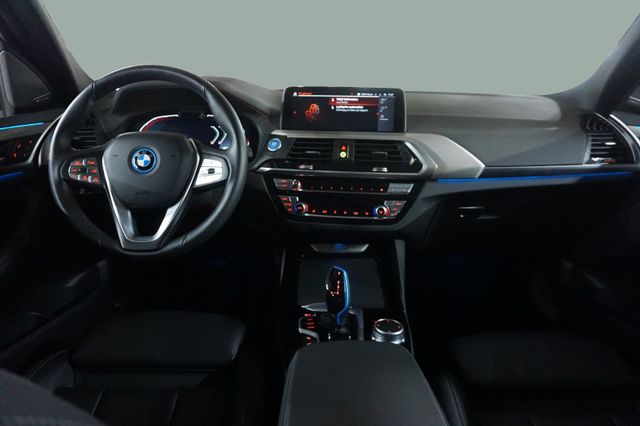 2021 BMW IX3 - 14