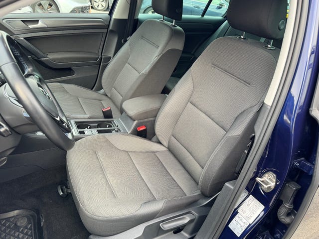 2019 VOLKSWAGEN GOLF - 10