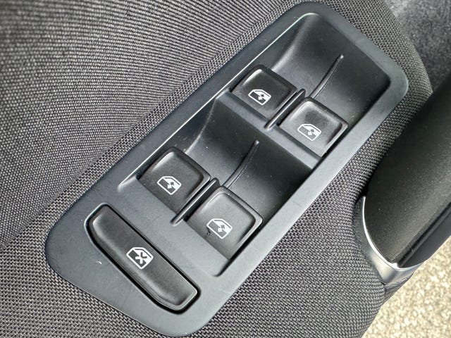 2019 VOLKSWAGEN GOLF - 22