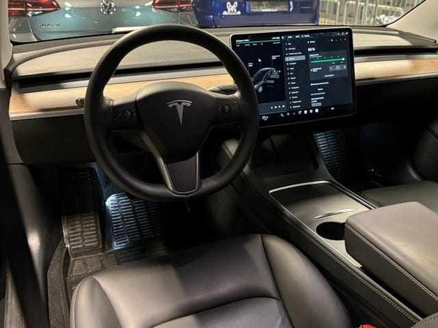 2022 TESLA MODEL 3 - 8