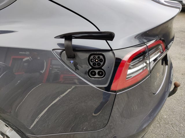 null 2021 TESLA MODEL 3-5