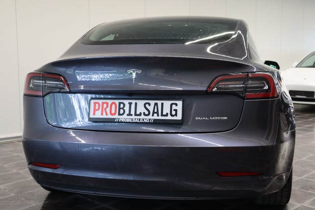 2019 TESLA MODEL 3 - 11