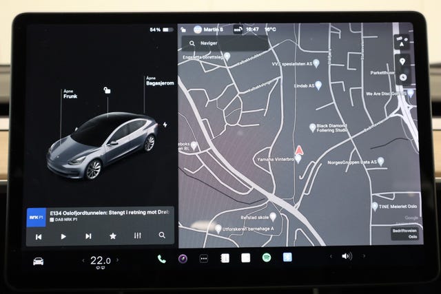 2019 TESLA MODEL 3 - 25