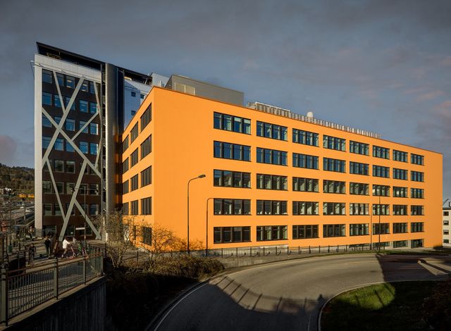 Bredalsmarken 15 - et rendyrket fullservice kontorbygg med flott ny fasade