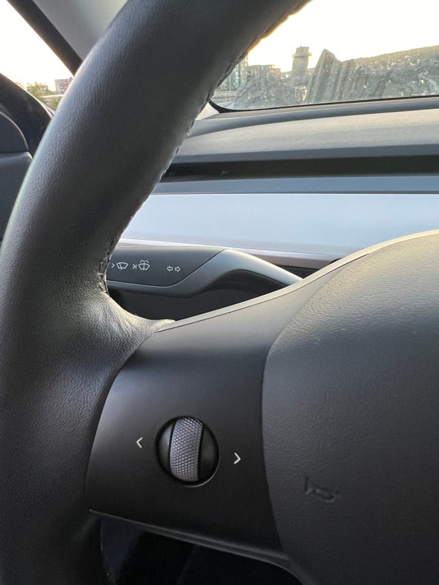 2021 TESLA MODEL 3 - 27