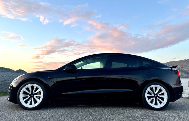 5YJ3E7EB6MF845296 2021 TESLA MODEL 3-4