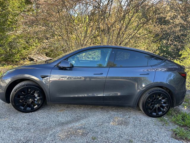 LRWYGCEK2NC413745 2022 TESLA MODEL Y-2