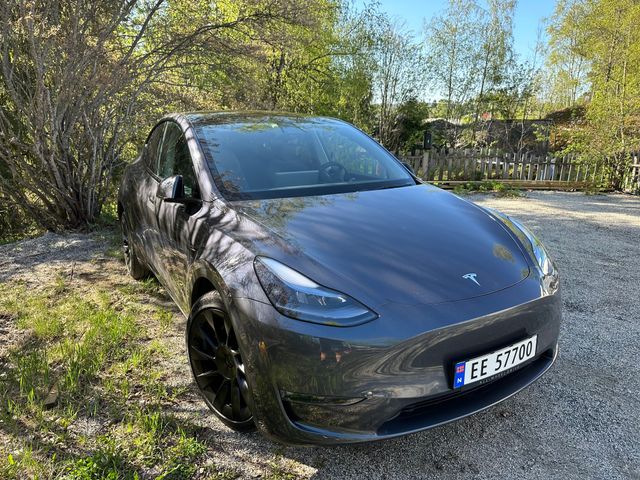 LRWYGCEK2NC413745 2022 TESLA MODEL Y-0