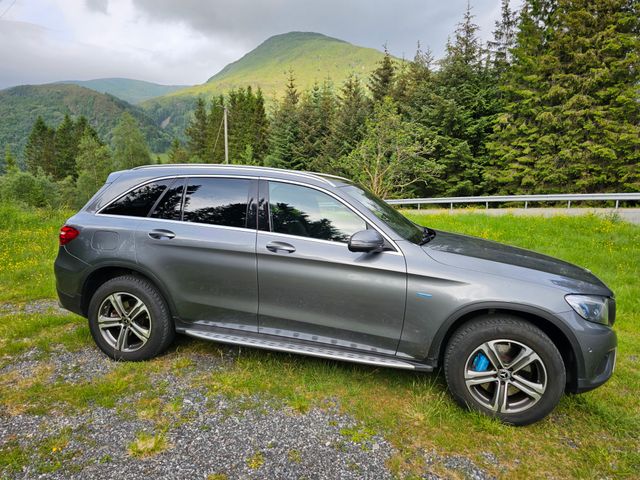 WDC2539541V018804 2017 MERCEDES-BENZ GLC-3