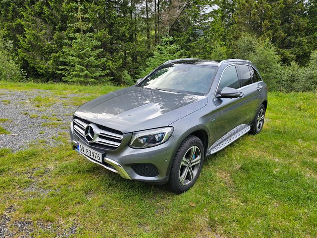 WDC2539541V018804 2017 MERCEDES-BENZ GLC-1