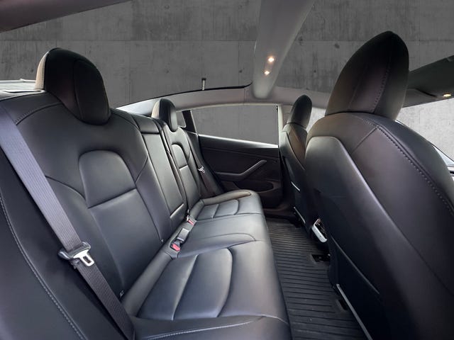 2021 TESLA MODEL 3 - 23