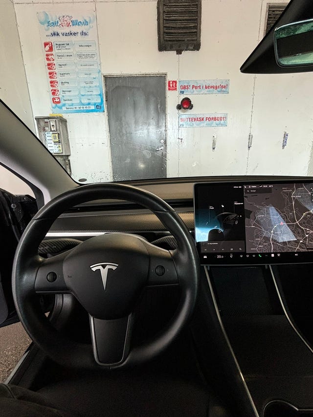 2019 TESLA MODEL 3 - 8