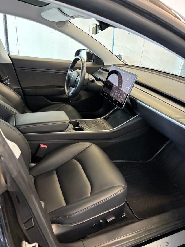 2019 TESLA MODEL 3 - 9