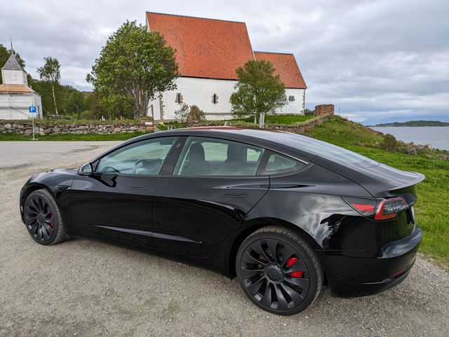 2022 TESLA MODEL 3 - 8