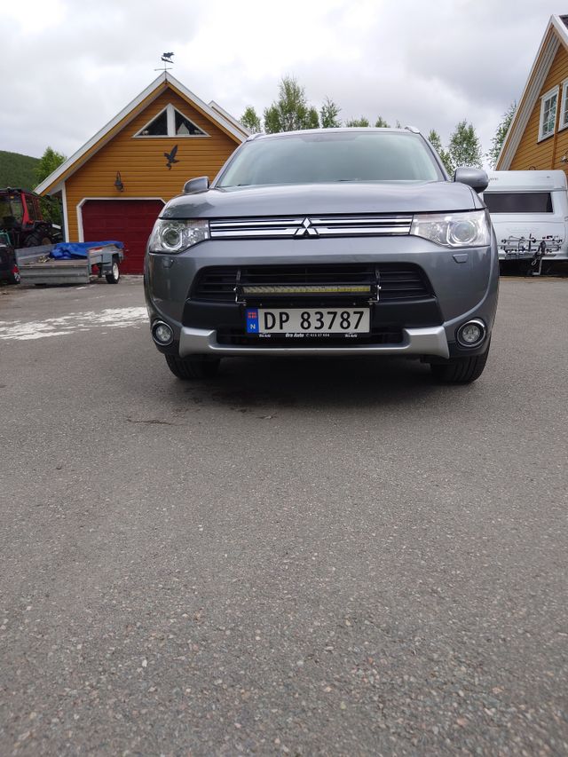 2014 MITSUBISHI OUTLANDER - 2