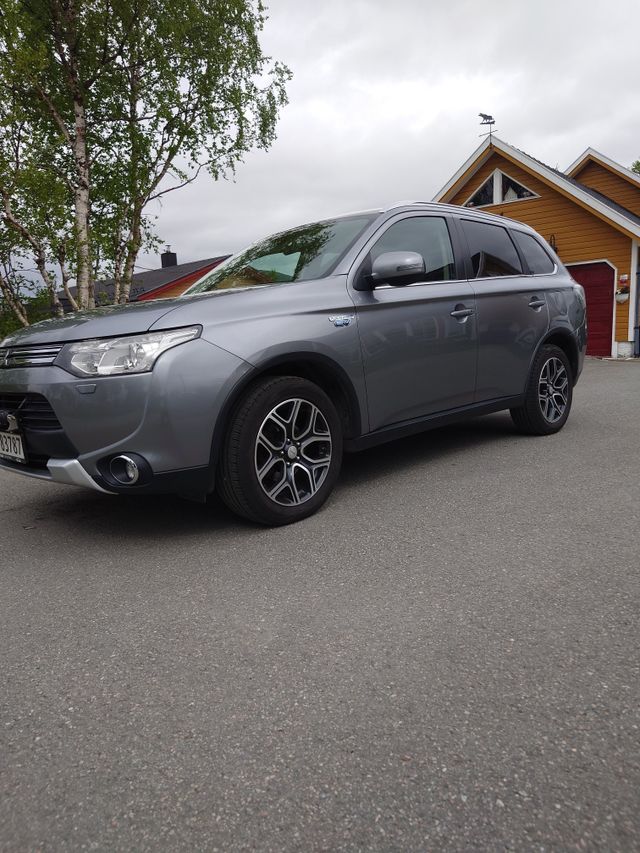 2014 MITSUBISHI OUTLANDER - 3