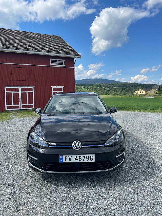 WVWZZZAUZK8907842 2019 VOLKSWAGEN GOLF-2
