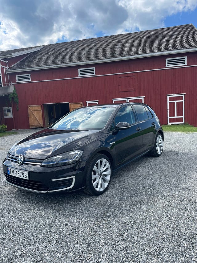 WVWZZZAUZK8907842 2019 VOLKSWAGEN GOLF-1