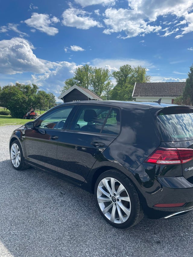 WVWZZZAUZK8907842 2019 VOLKSWAGEN GOLF-4