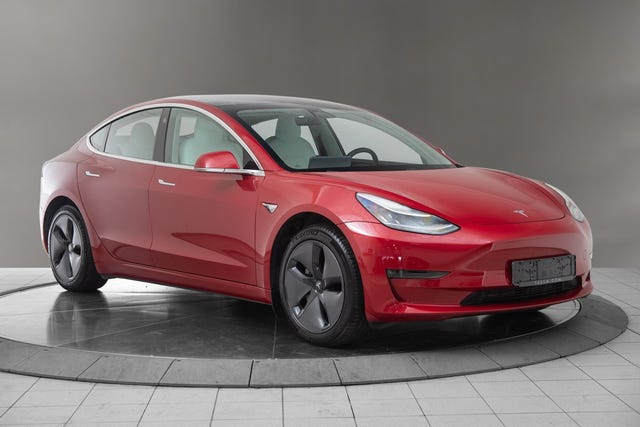2019 TESLA MODEL 3 - 8