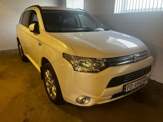 2014 MITSUBISHI OUTLANDER - 1