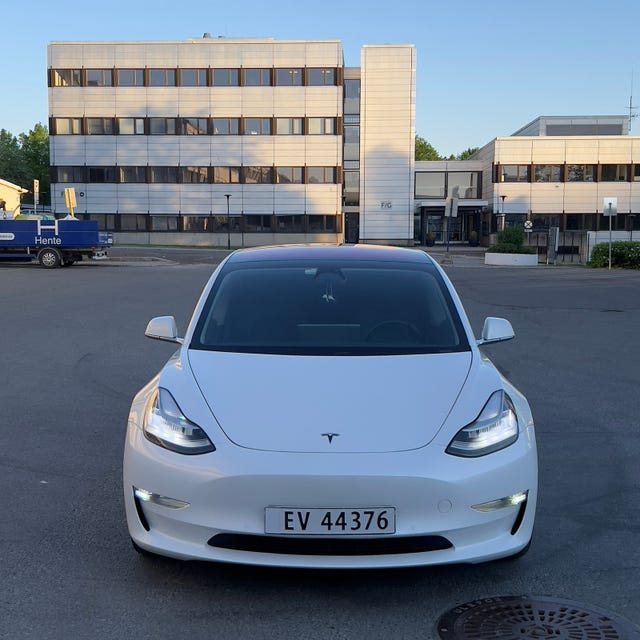 2019 TESLA MODEL 3 - 12