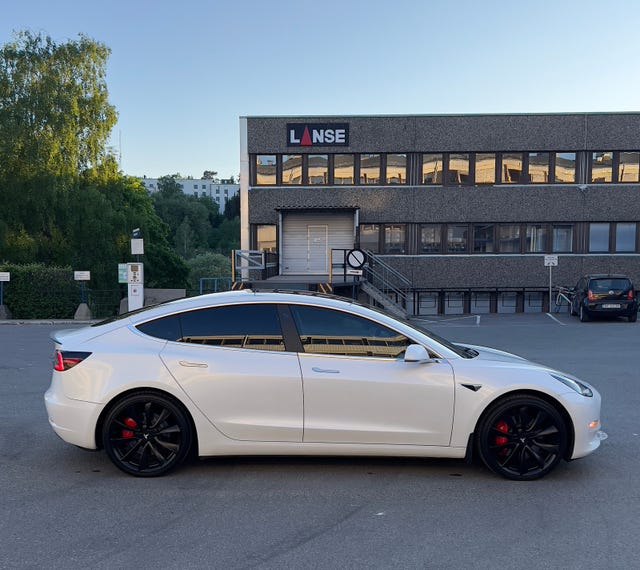 5YJ3E7EB6KF192787 2019 TESLA MODEL 3-1