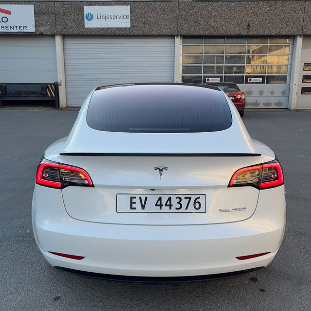 2019 TESLA MODEL 3 - 8