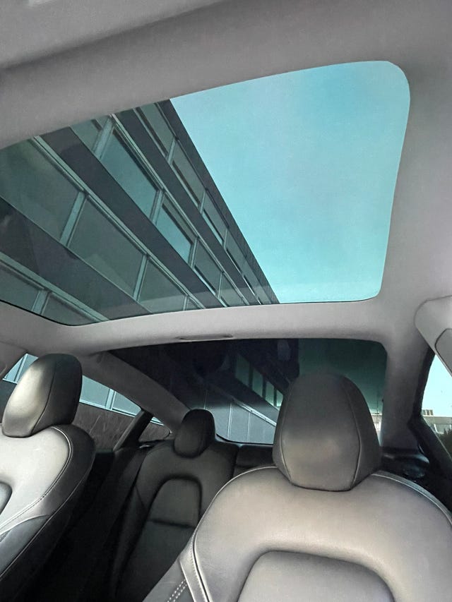2019 TESLA MODEL 3 - 37