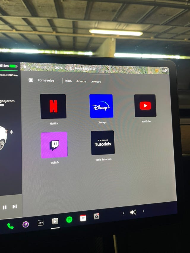 2019 TESLA MODEL 3 - 28