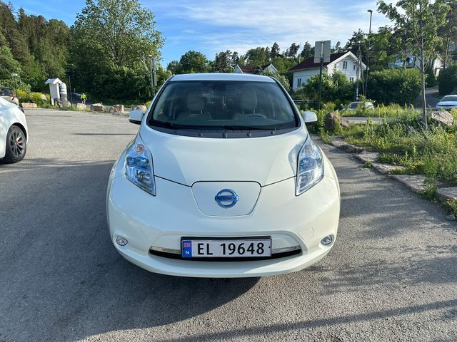 2012 NISSAN LEAF - 2