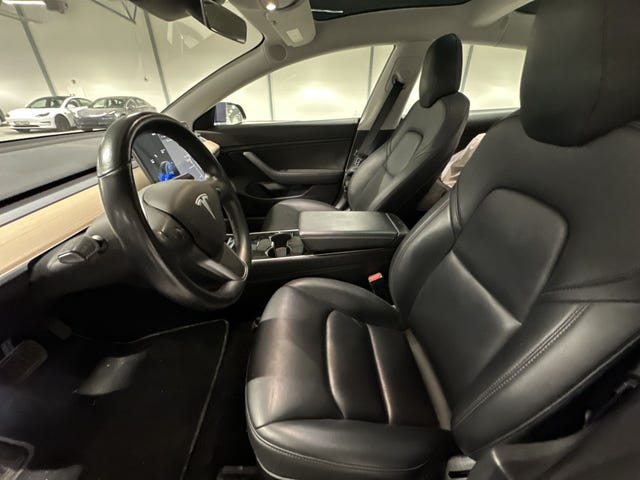 2019 TESLA MODEL 3 - 8