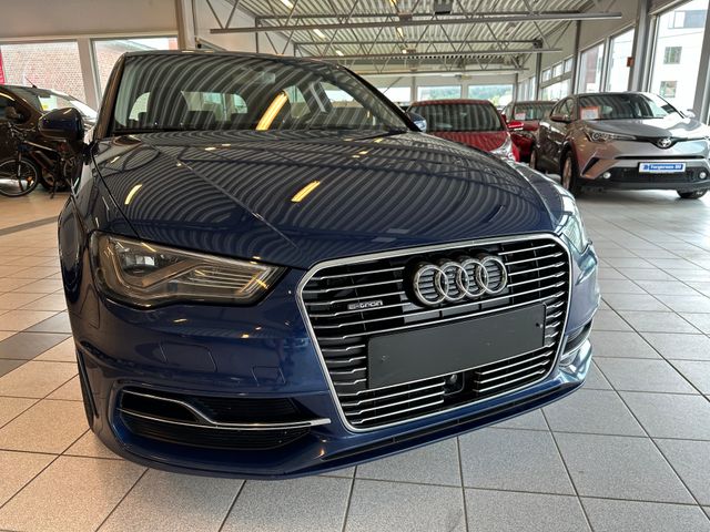 WAUZZZ8V7GA106643 2016 AUDI A3-2