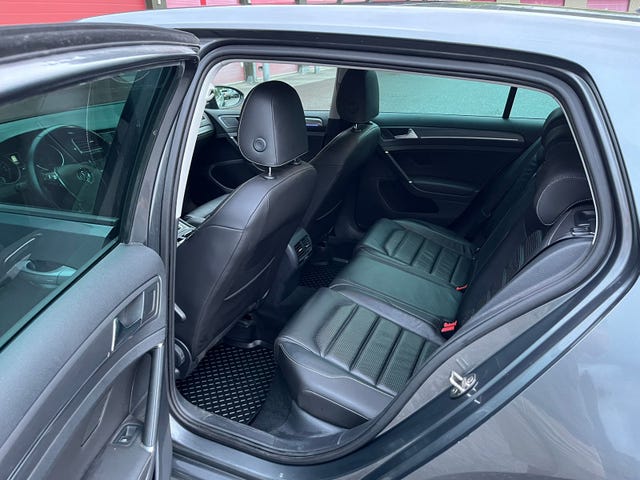 2018 VOLKSWAGEN GOLF - 22