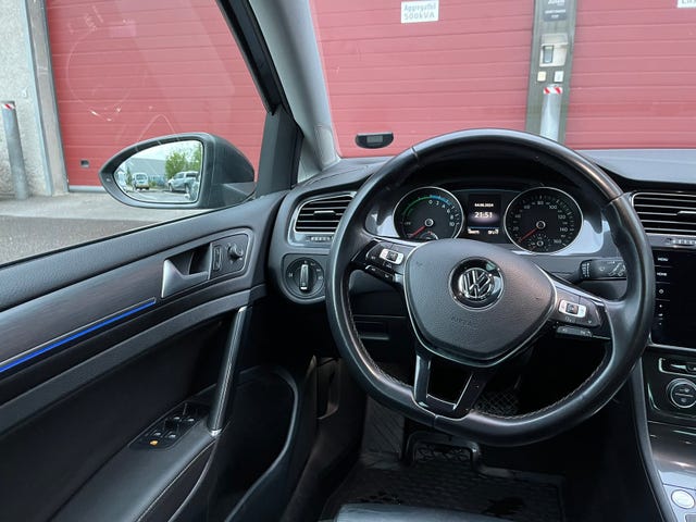 2018 VOLKSWAGEN GOLF - 15