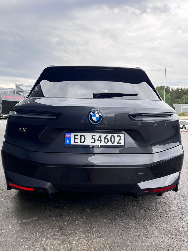 2022 BMW IX XDRIVE 50 - 7