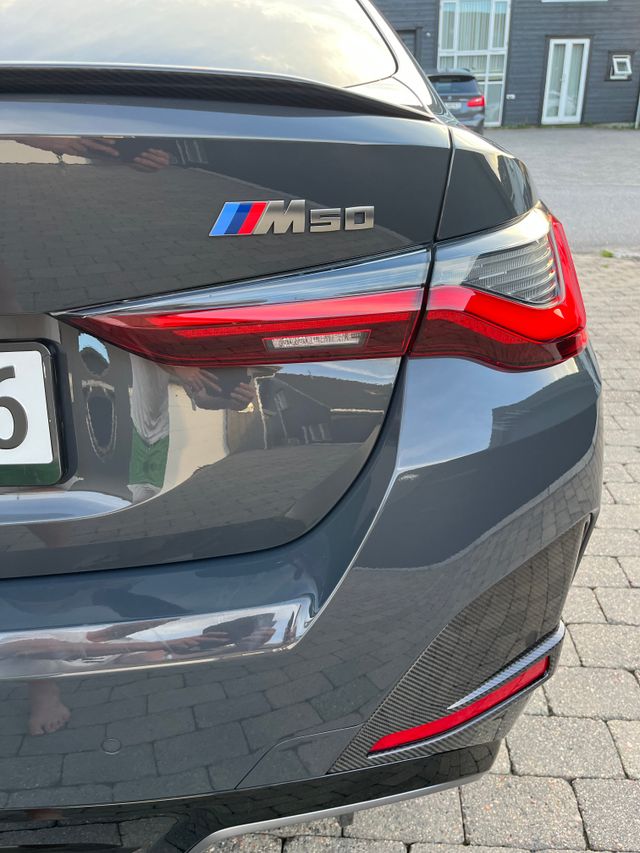 2022 BMW I4 M50 - 39