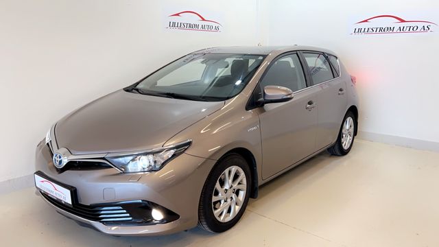 SB1MS3JE30E198281 2016 TOYOTA AURIS-1