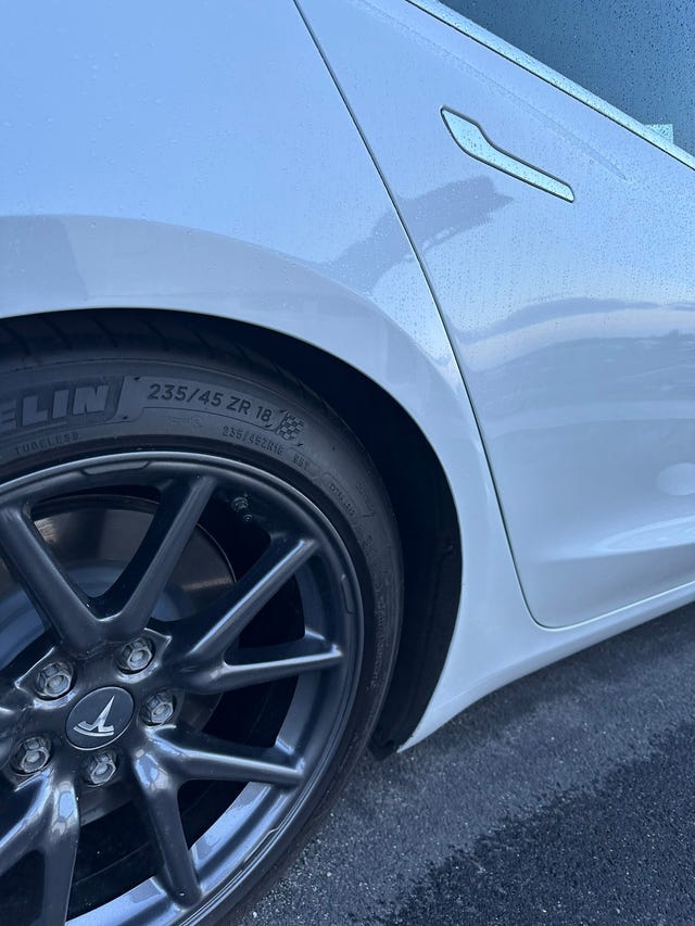 2019 TESLA MODEL 3 - 26