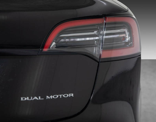 5YJ3E7EB0MF952702 2021 TESLA MODEL 3-5