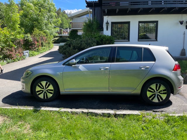 2019 VOLKSWAGEN GOLF - 7