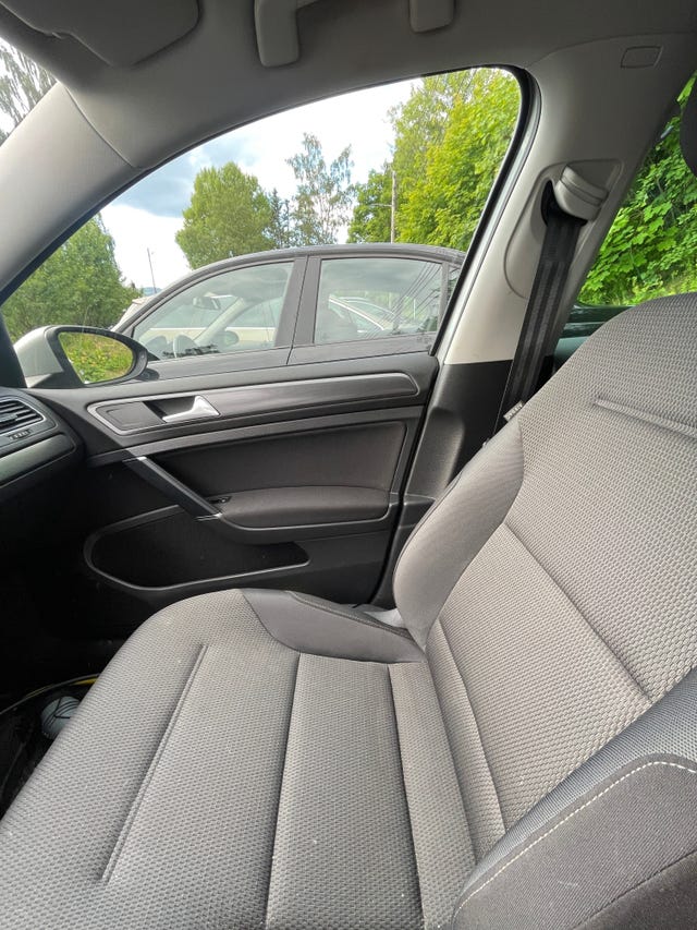 2019 VOLKSWAGEN GOLF - 14