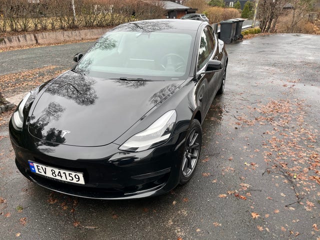5YJ3E7EA4KF370445 2019 TESLA MODEL 3-2