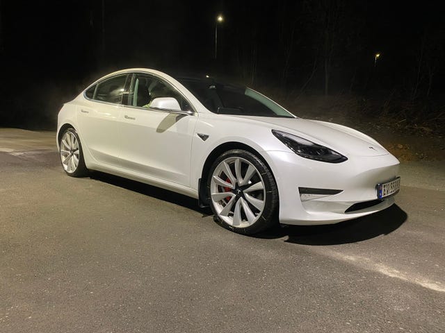 2019 TESLA MODEL 3 - 23