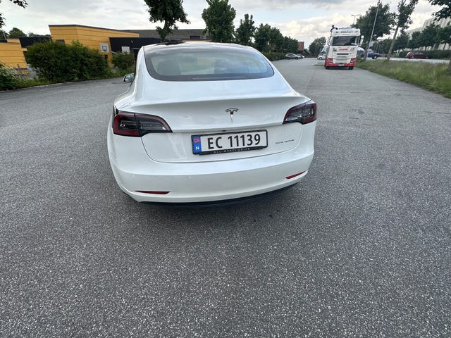 2021 TESLA MODEL 3 - 11
