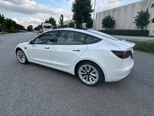 2021 TESLA MODEL 3 - 10